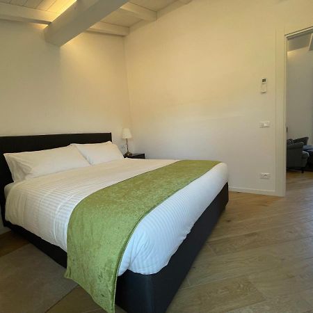 Sun Luxury Apartment In Centro Storico 키아바리 외부 사진