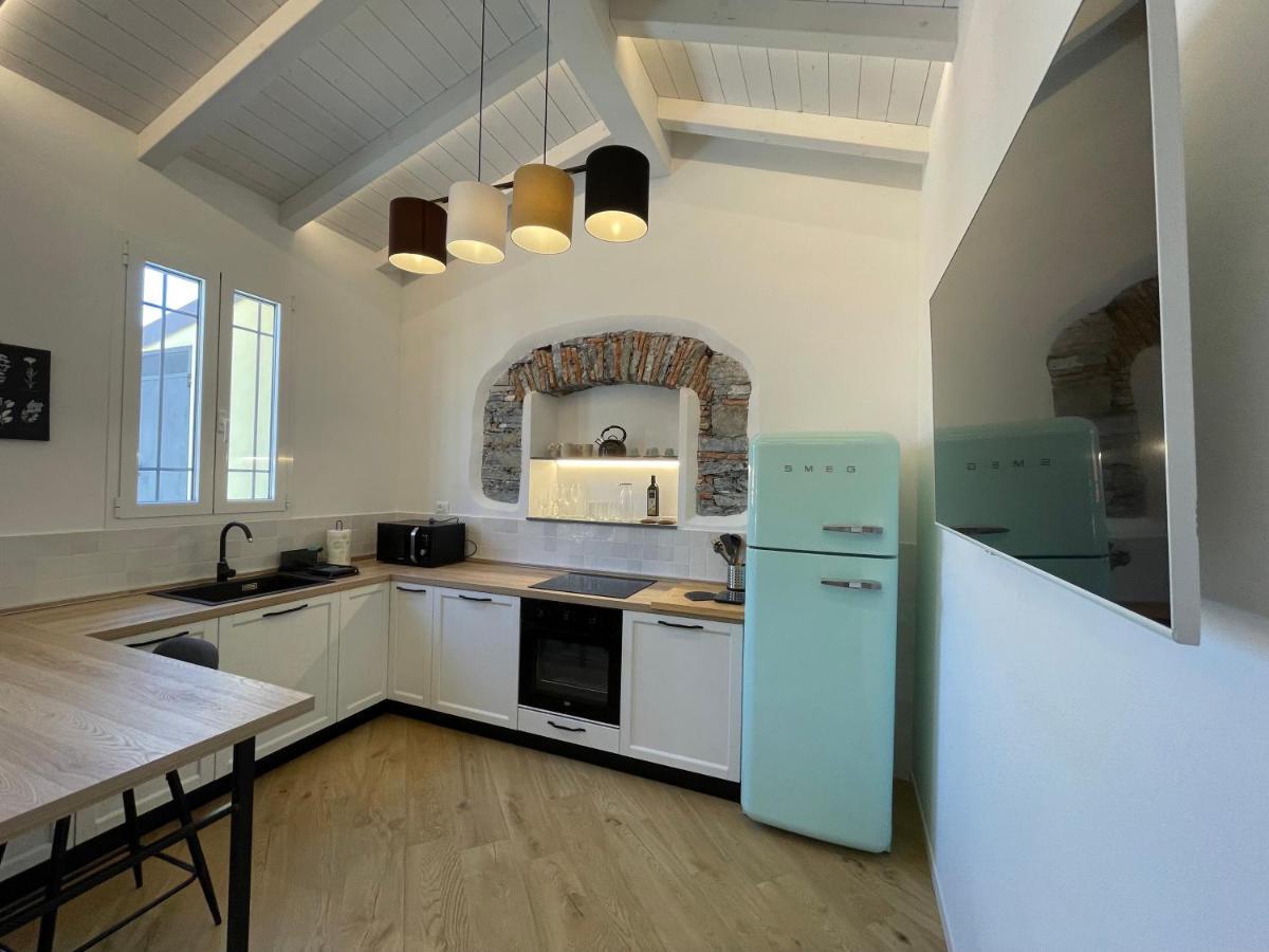 Sun Luxury Apartment In Centro Storico 키아바리 외부 사진