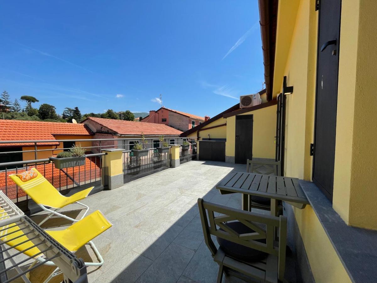 Sun Luxury Apartment In Centro Storico 키아바리 외부 사진
