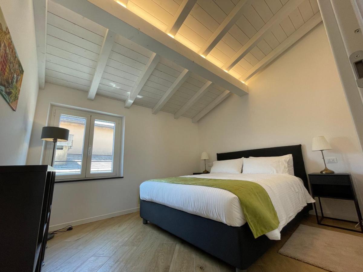 Sun Luxury Apartment In Centro Storico 키아바리 외부 사진