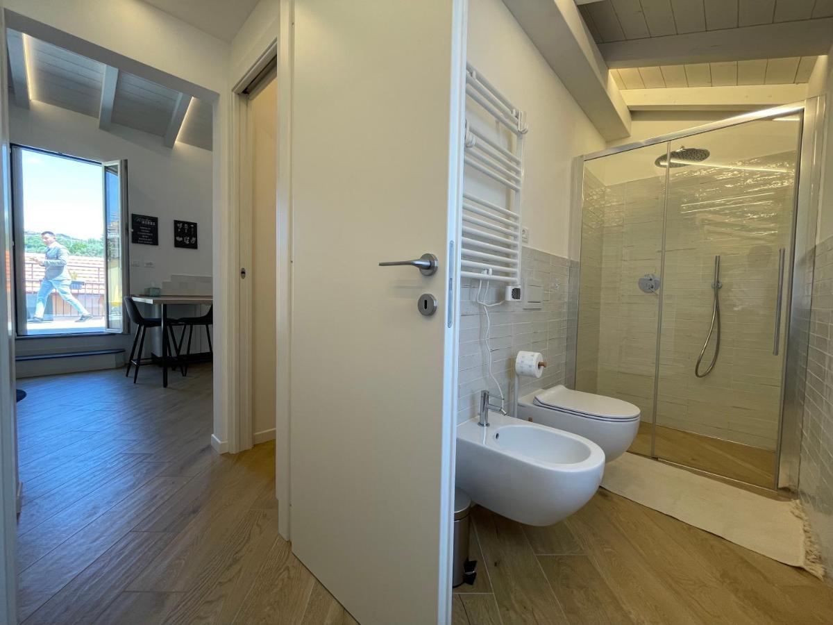 Sun Luxury Apartment In Centro Storico 키아바리 외부 사진