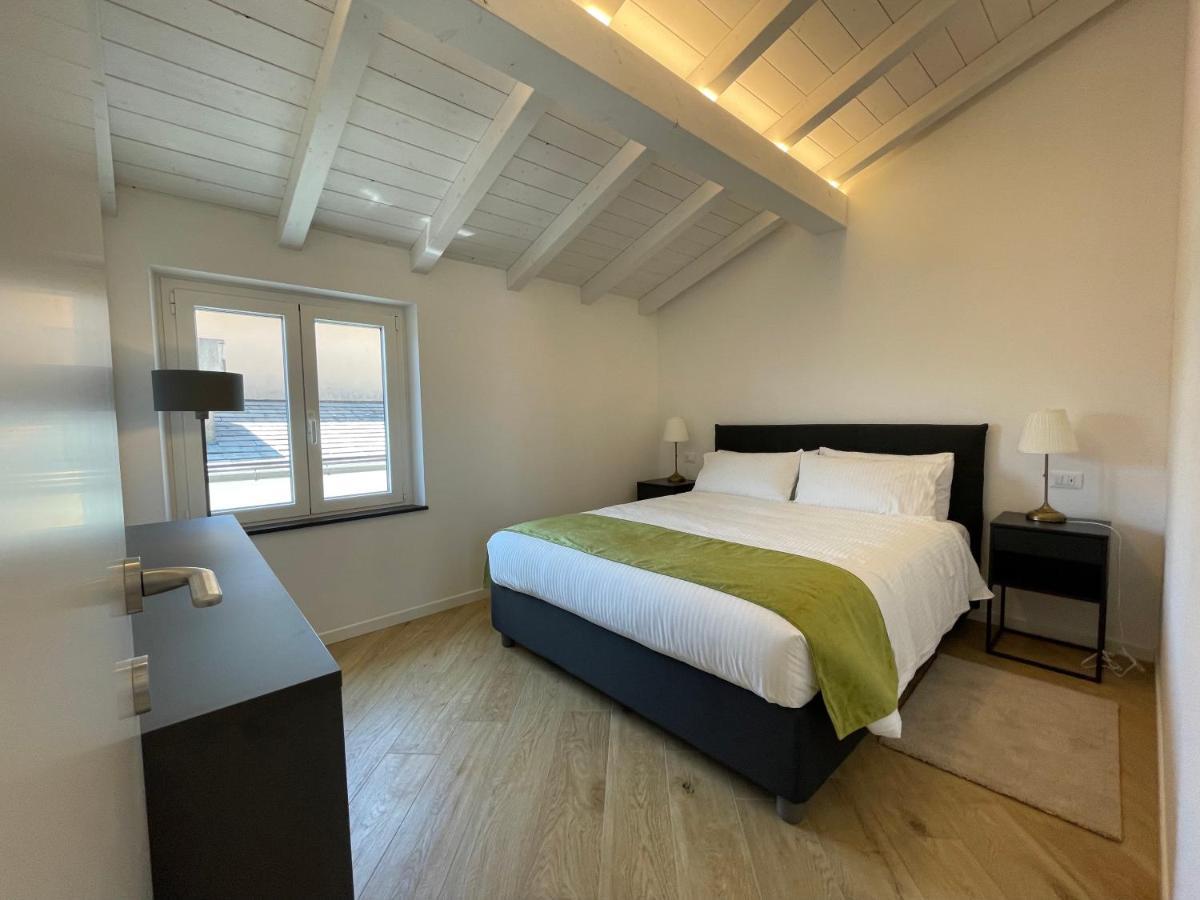 Sun Luxury Apartment In Centro Storico 키아바리 외부 사진
