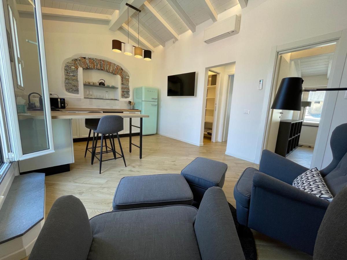 Sun Luxury Apartment In Centro Storico 키아바리 외부 사진