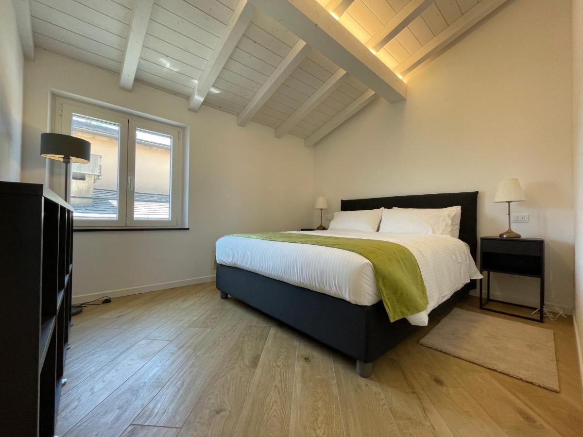 Sun Luxury Apartment In Centro Storico 키아바리 외부 사진
